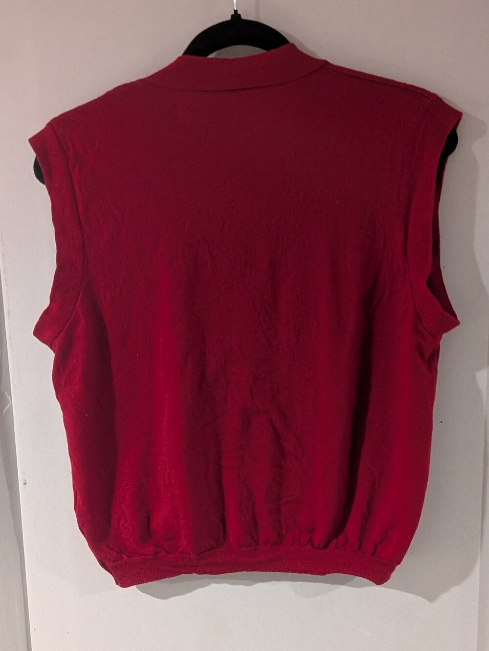 Red Ribbed Button-Up Sweater Vest - Picture 4 of 4